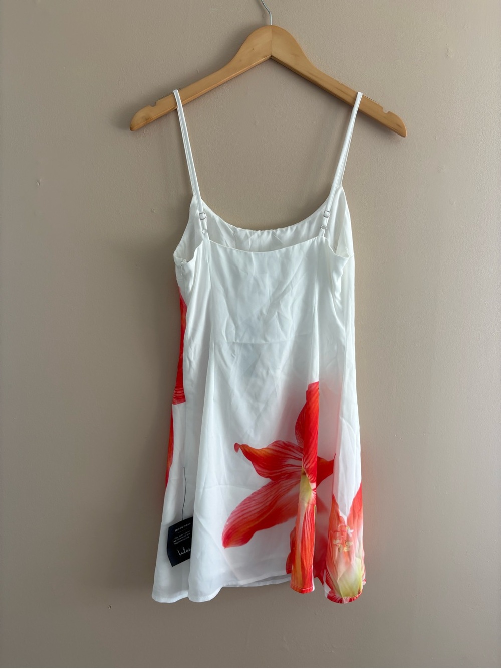 Lulus Dulcea Ivory Floral Sleeveless Mini Dress Size Small NWT Tropical Beach - Picture 4 of 9